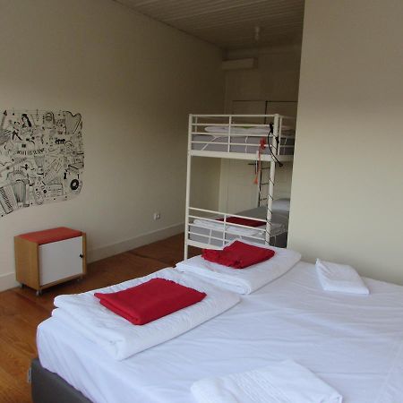 Santiago 31 Hostel Guimaraes Luaran gambar