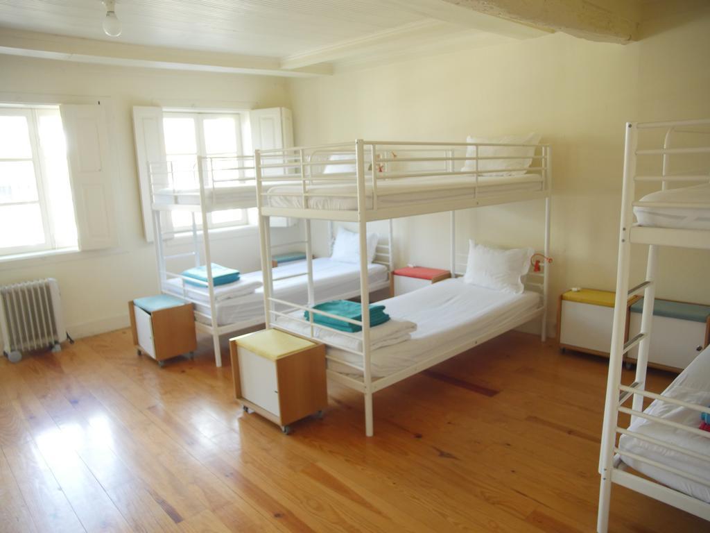 Santiago 31 Hostel Guimaraes Luaran gambar
