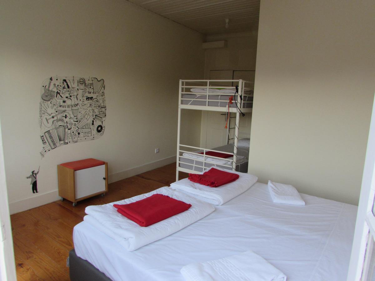 Santiago 31 Hostel Guimaraes Luaran gambar